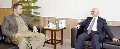 M Azfar Ahsan meeting with CEO, Dawlance
